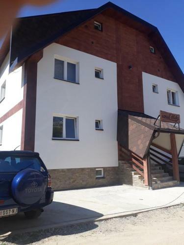 Apartman Jana Do Kraljevih Cardaka