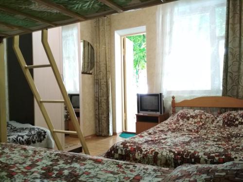 Hostal Guest House On Samburova 279