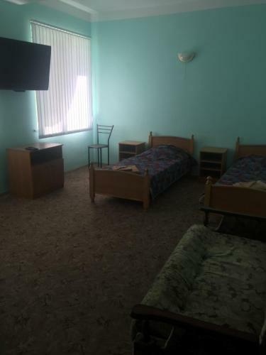 Hostal Chernomorochka Hotel
