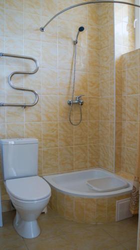 Hostal Guesthouse Samburova 210