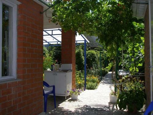 Hostal Guest House Y Tatiani