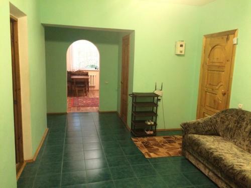 Apartment At Samburova