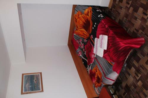 Hostal Corvette Guest House