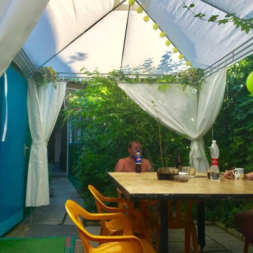 Hostal Guesthouse Tenistiy Dvorik