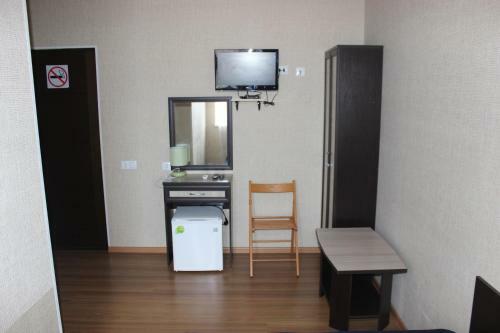 Hostal Atlant Guest House