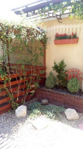 Hostal Milana Guest House
