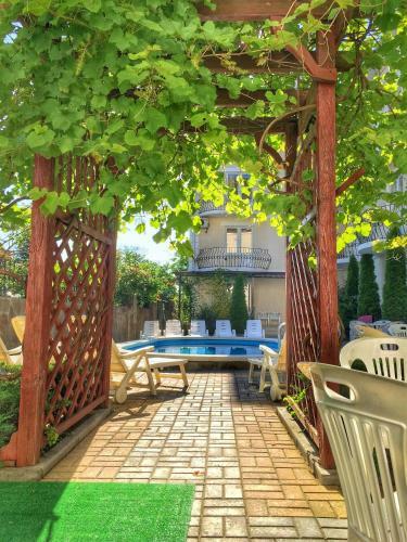 Hostal Zolotoy Kashtan Guest House