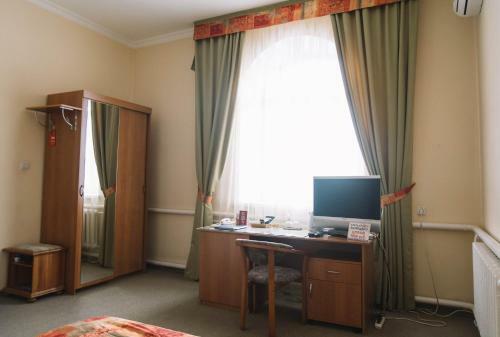 Nika Hotel