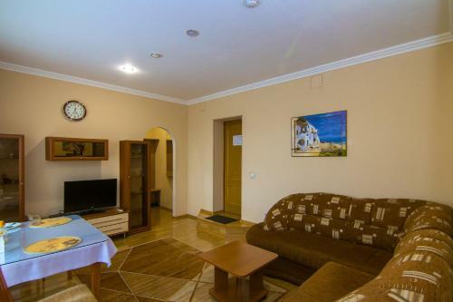 Nika Hotel