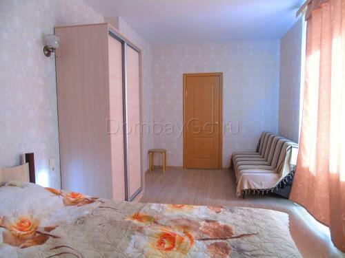 Apartment On Alanskaya 25