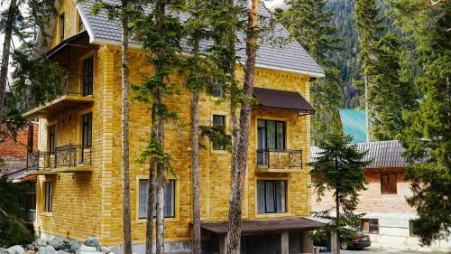 Hotel Tauruh