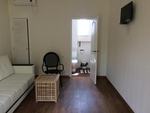 Hostal Sovy Guest House