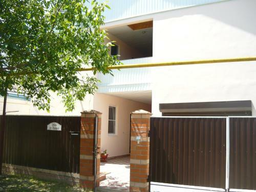 Hostal Guest House Azov