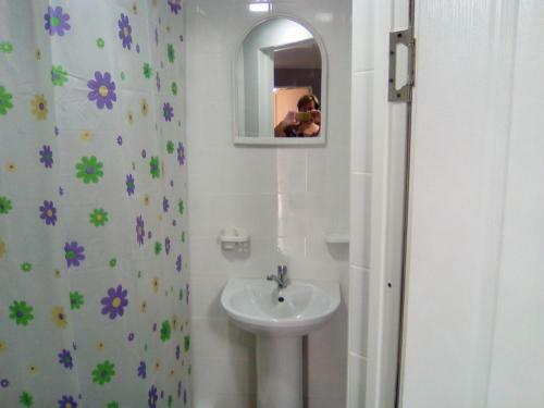 Katerina Holiday Home