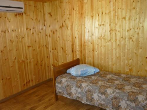 Guest House On Papanina 12