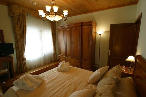 Grand Hotel Polyana Villas