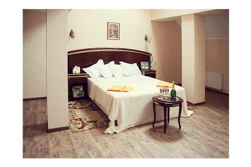 Green Hall Hotel