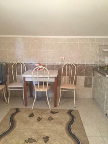 Hostal Guest House Uyut