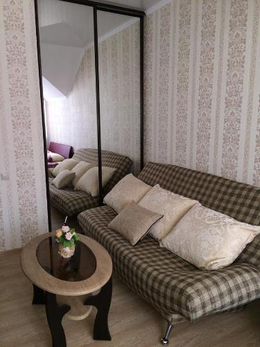 Apartment Ostrovskogo 67