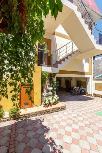 Hostal Guest House Akropol