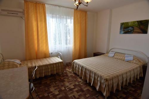 Hostal Guest House On Sevastopolskaya