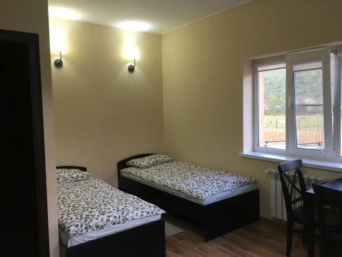 Hostal Guest House Cherkes