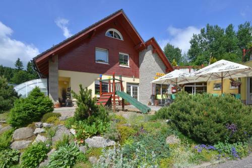 Hostal Penzion Uko