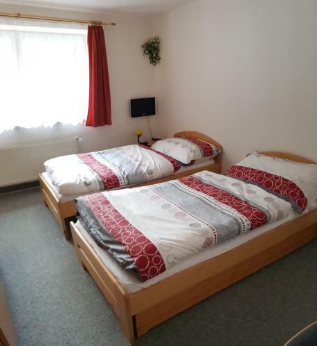 Hostal Penzion U Eli?ky Bed?ichov V Jizersk�ch Hor�ch