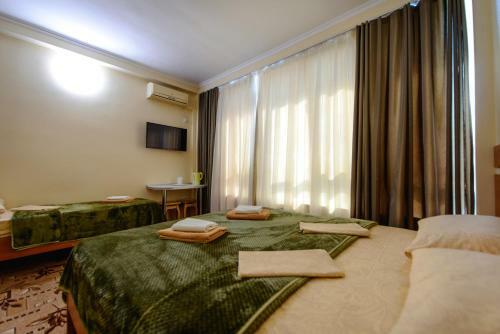 Hostal Zarya Guest House