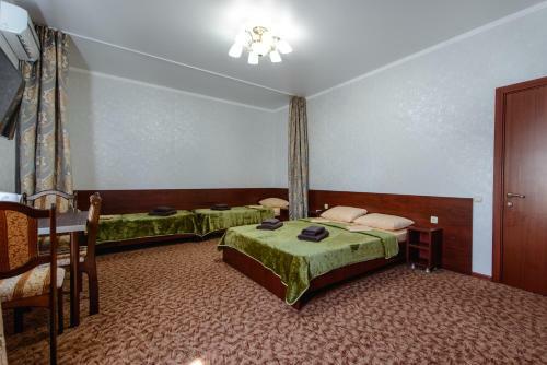 Hostal Zarya Guest House