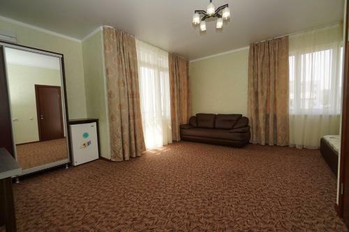 Hostal Zarya Guest House