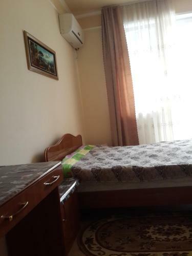 Hostal Ametist Guest House