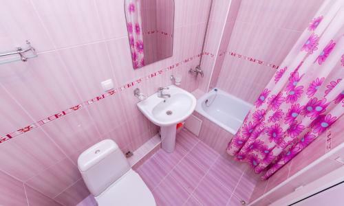 Hostal Planeta Guest House