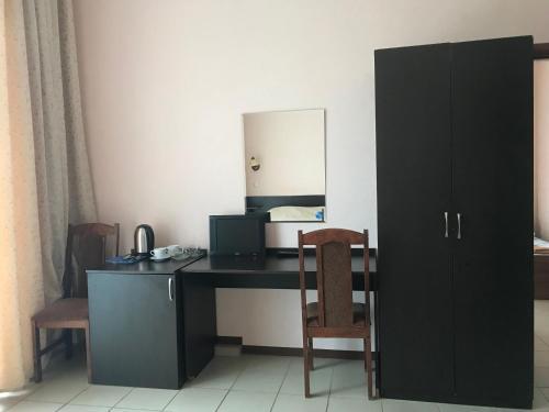 Hostal Guest House On Tormakhova 24