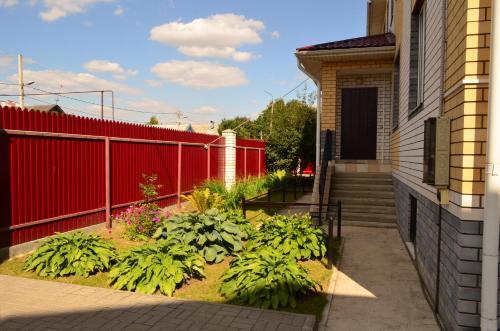 Apartamento Guest House On Malyshevskaya 109