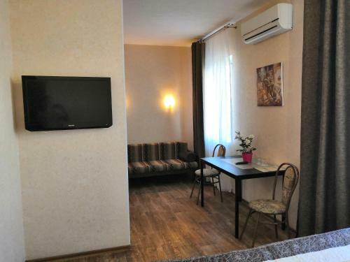Hostal Guest House Tri Kota