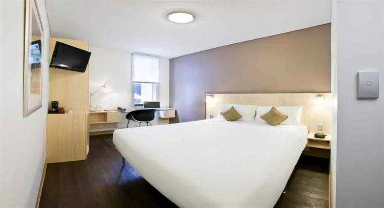 Hotel Ibis Sydney King Street Wharf