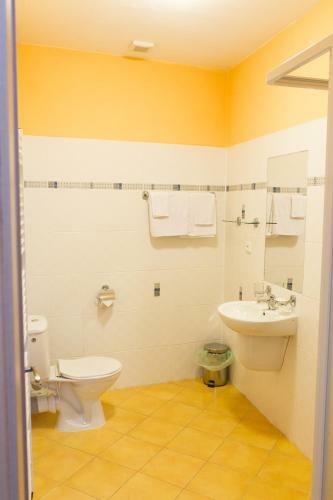 Hostal Penzion Dena