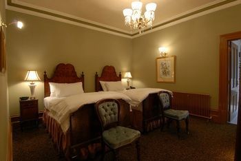 Craig's Royal Hotel