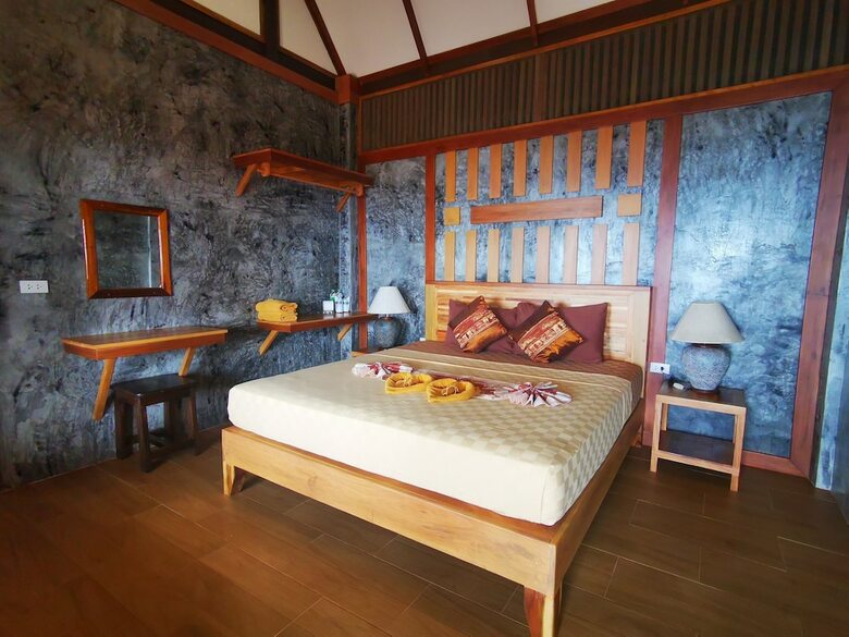 Hotel Phi Phi Relax Beach Resort