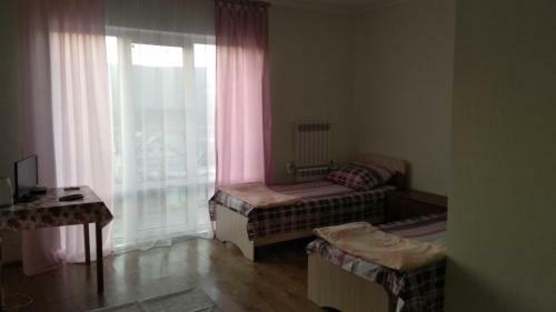 Hostal On Krasnodarskaya Guest House
