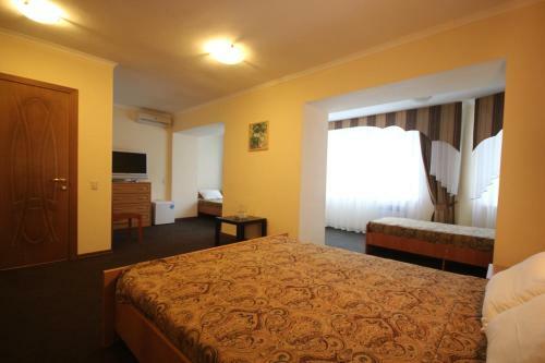 Hostal Solnechniy Guest House