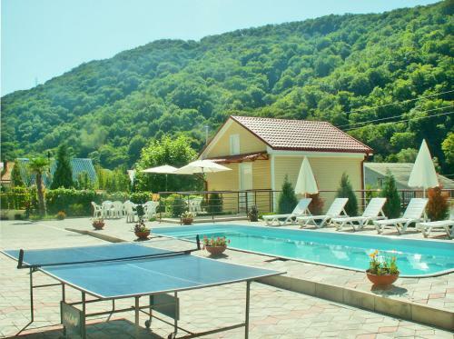 Hostal Solnechniy Guest House