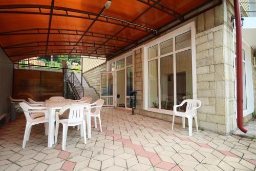Hostal Solnechniy Guest House