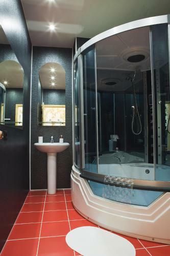 Victory Hotel