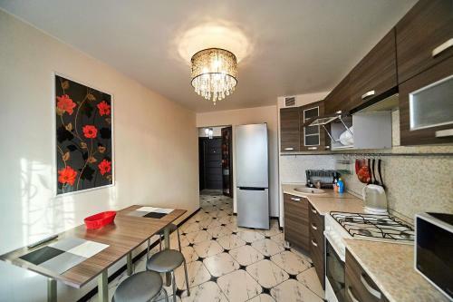 Apartaments S Basseinom I Parkom