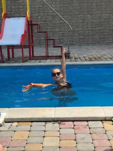 Hostal Guest House Vizit