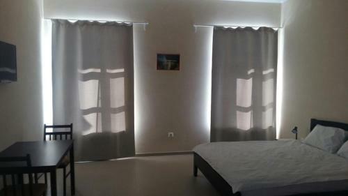 Hostal Health Guest House Zurbagan