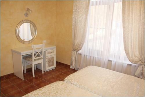 Hostal Assol Guest House