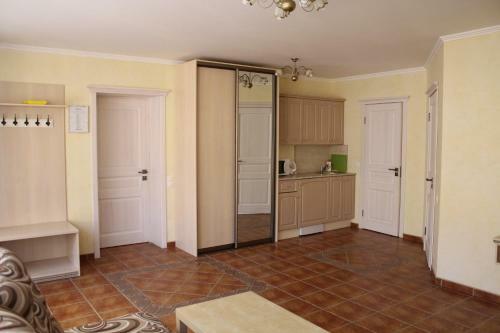 Hostal Assol Guest House